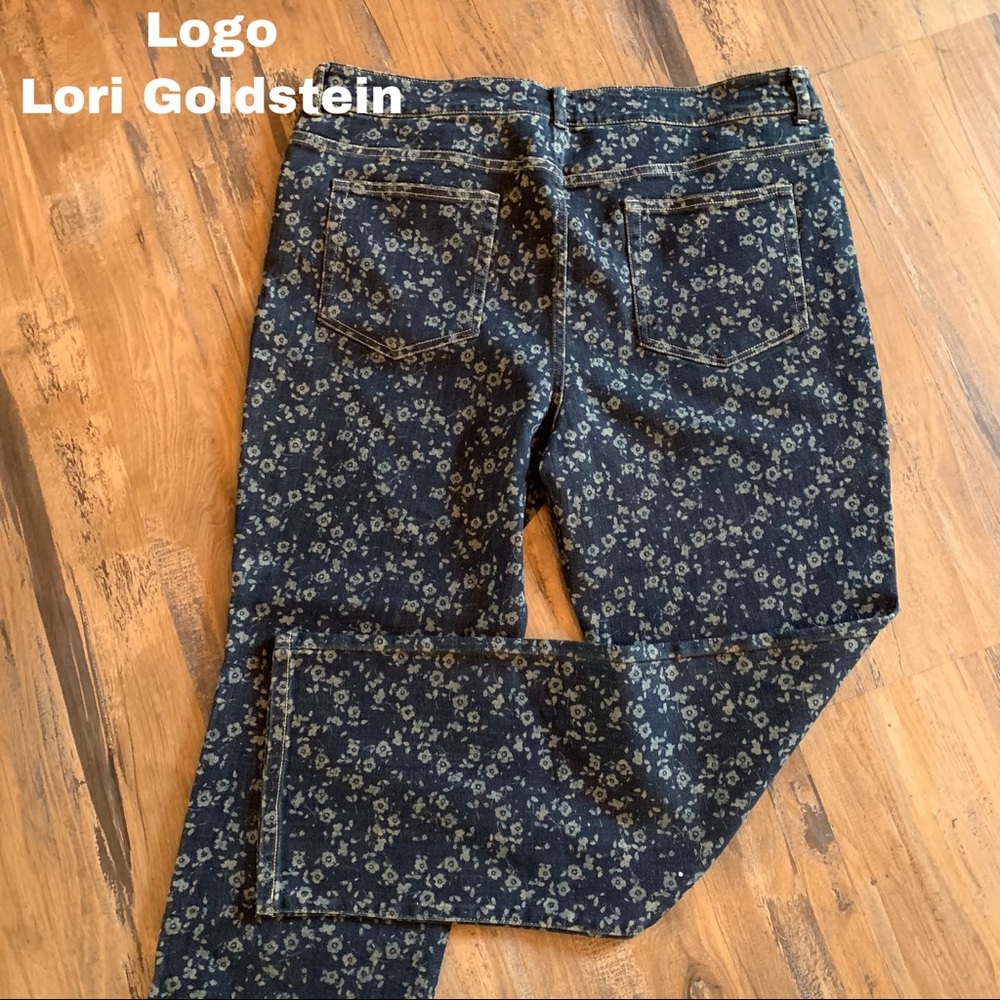 LOGO by Lori Goldstein Navy Blue Floral Straight Leg Jeans